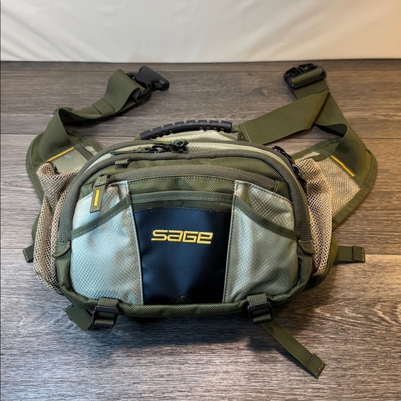 Sage Olive and Black Men's Belt Bag /fly fishing bag